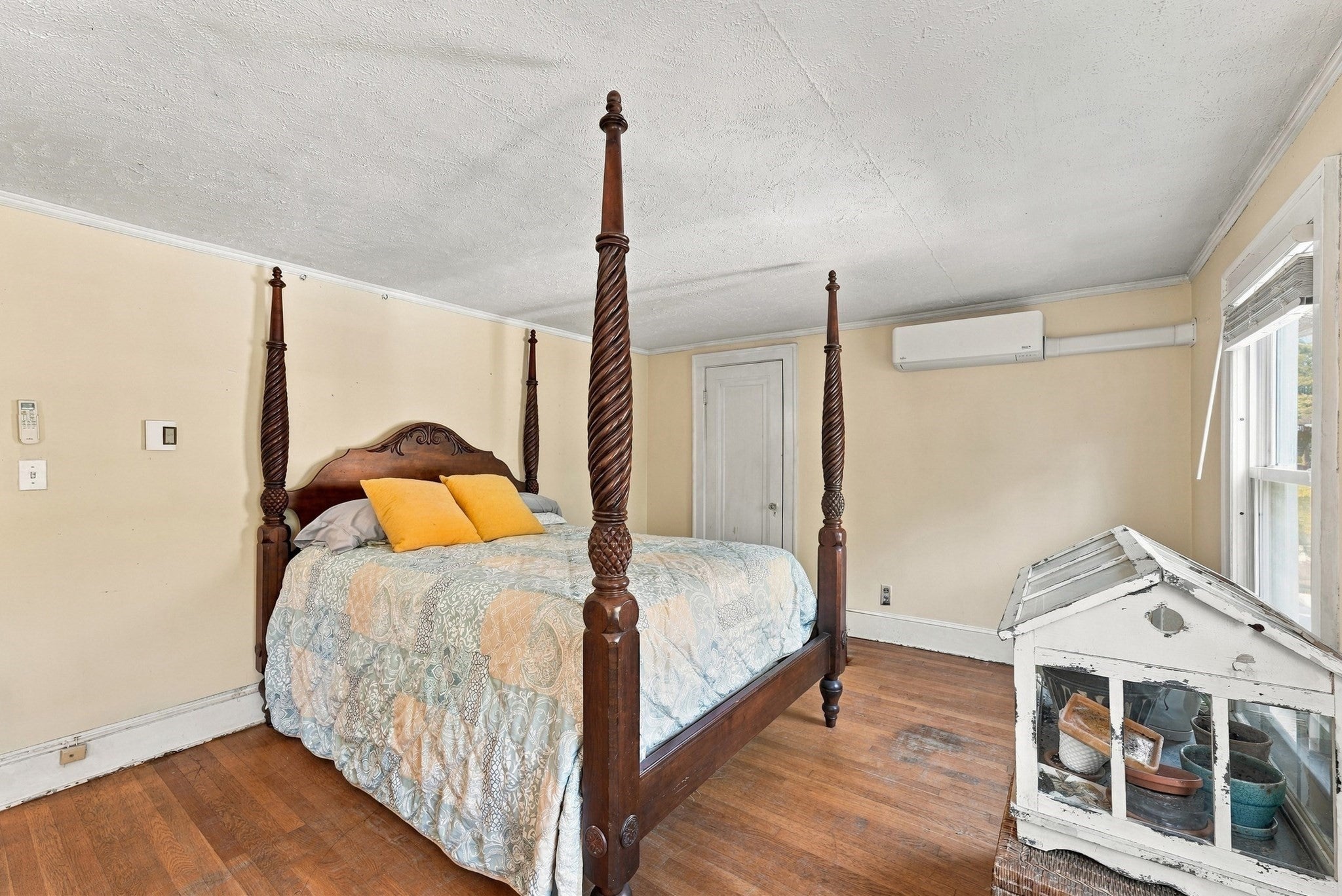65 Craiwell Ave, West Springfield, MA, 65 Craiwell Ave, West Springfield, MA Photo #24