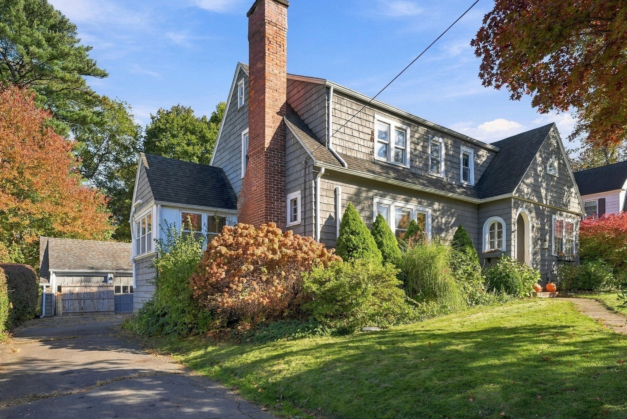 65 Craiwell Ave, West Springfield, MA, 65 Craiwell Ave, West Springfield, MA Photo #3