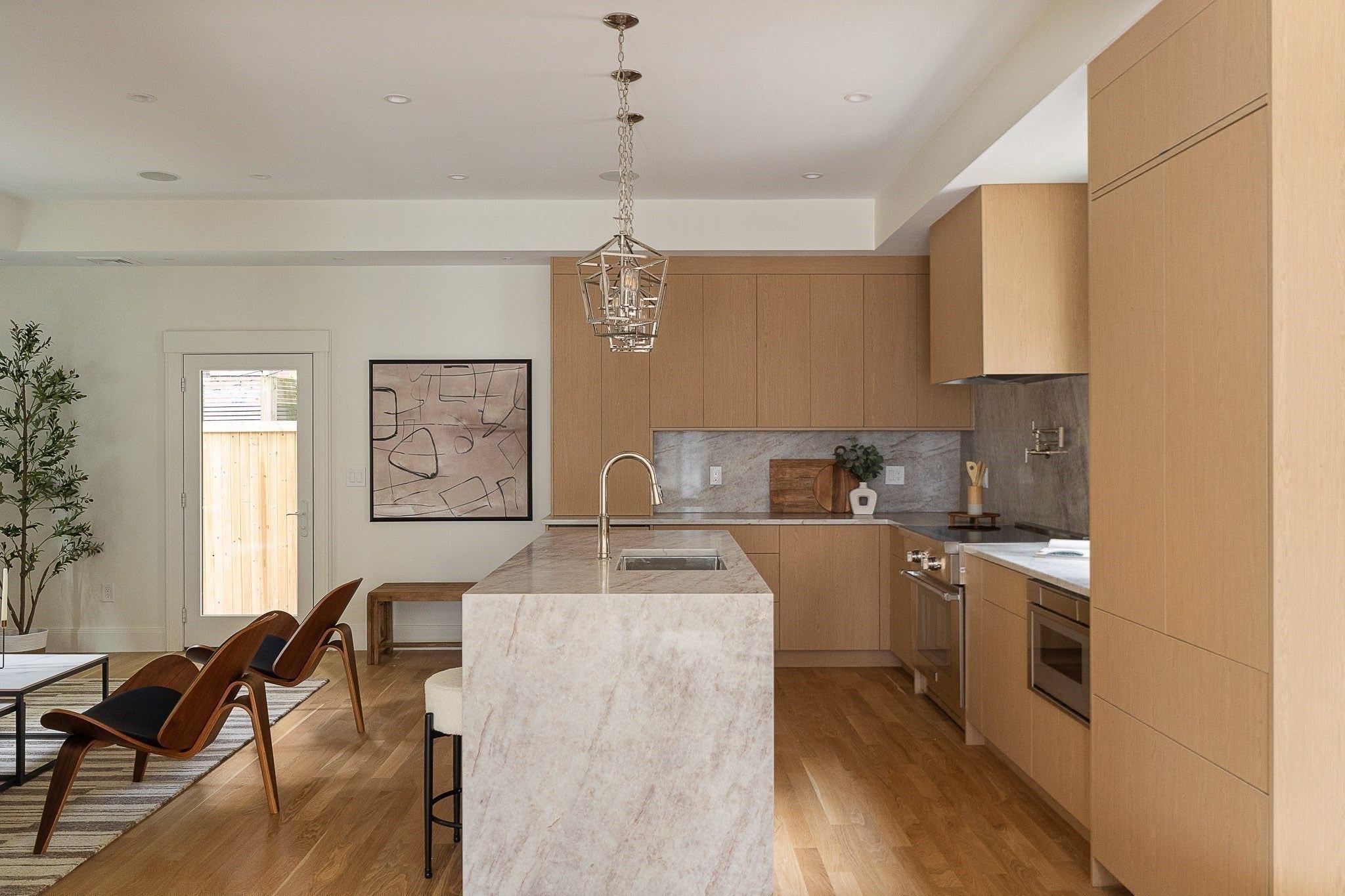 11 Mt. Auburn Street 11