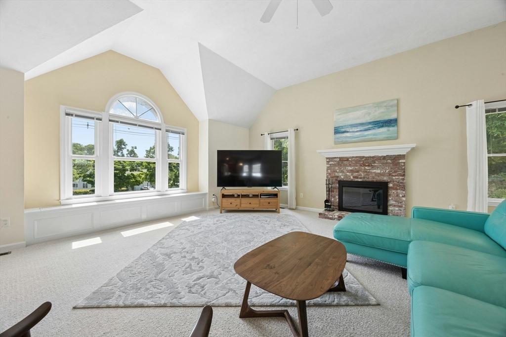 117 Summer Road