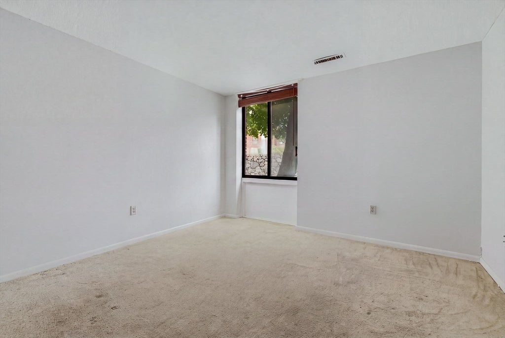 1002 Paradise Rd #1C, Swampscott, MA, 1002 Paradise Rd #1C, Swampscott, MA Photo #19
