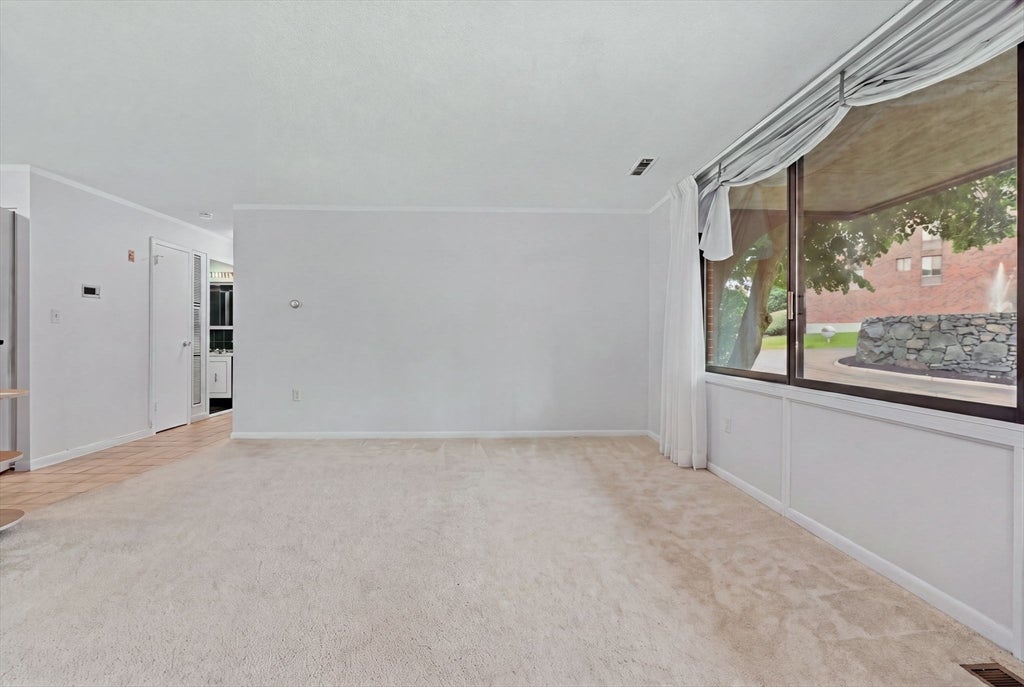 1002 Paradise Rd #1C, Swampscott, MA, 1002 Paradise Rd #1C, Swampscott, MA Photo #10