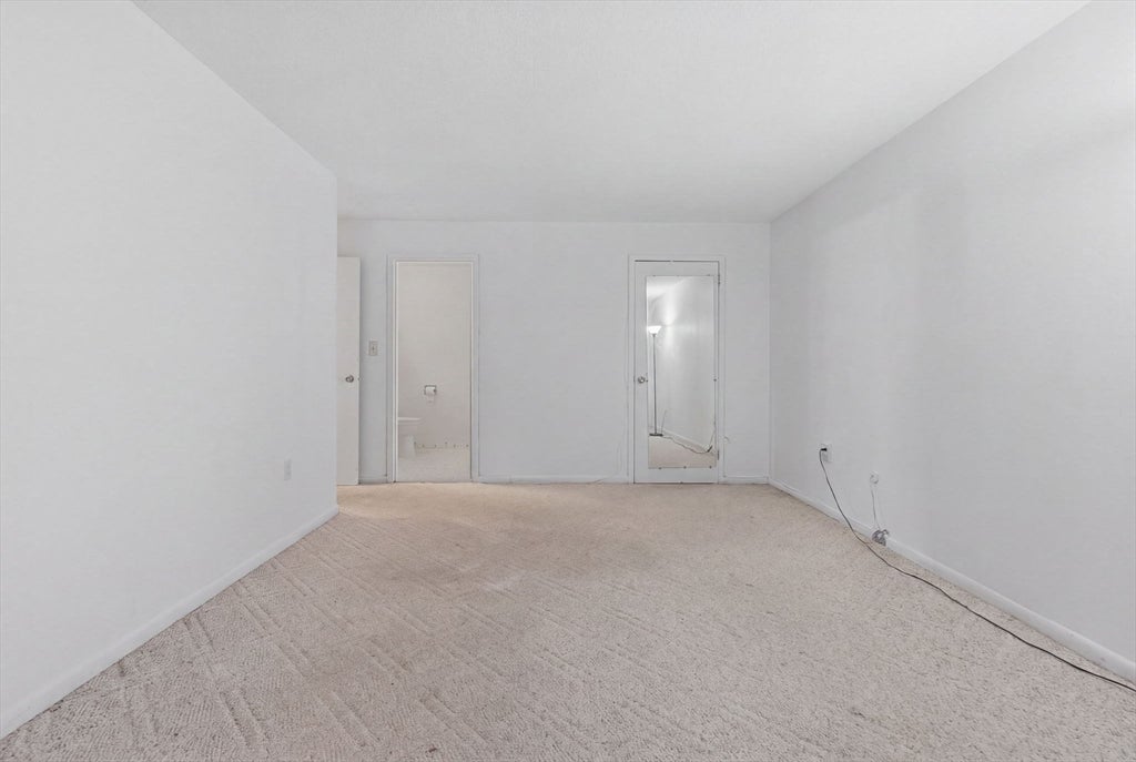 1002 Paradise Rd #1C, Swampscott, MA, 1002 Paradise Rd #1C, Swampscott, MA Photo #16
