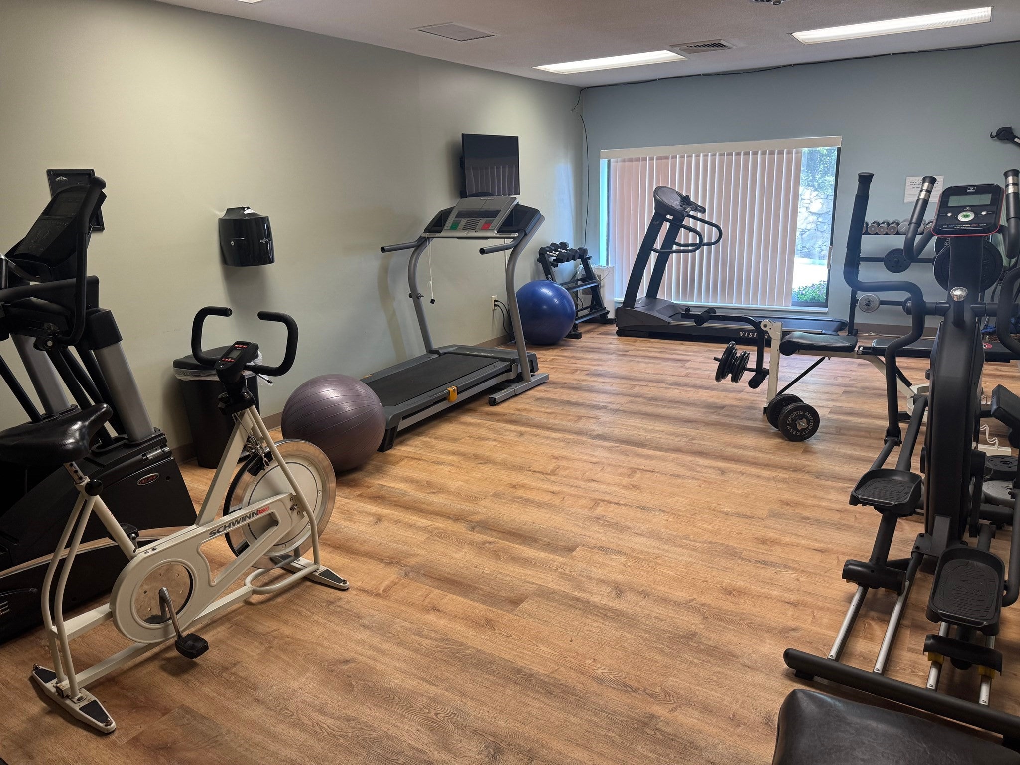 1002 Paradise Rd #1C, Swampscott, MA Photo #32