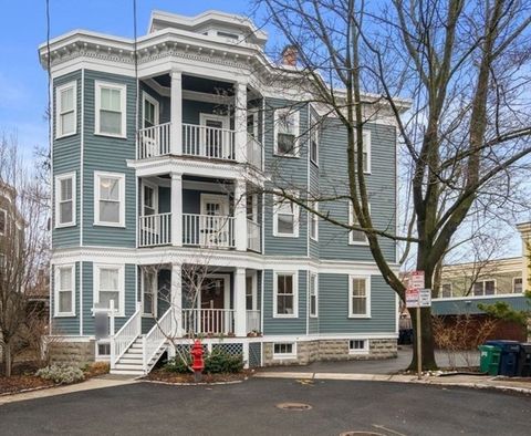 Photo of 12 Fainwood Circle #1, Cambridge, MA 02139 (MLS # 73492349)