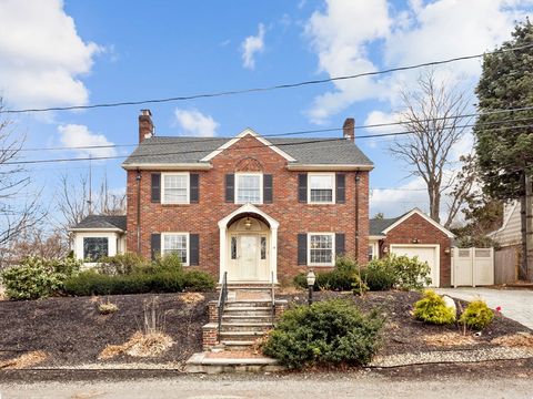 368 West Roxbury Parkway Boston MA 02132