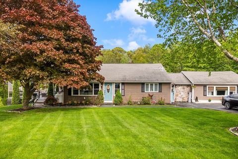 8 New Spencer Rd Charlton MA 01507