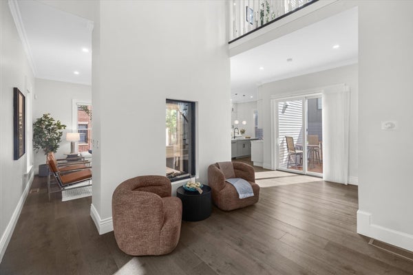 160 NORFOLK ST APT 1, CAMBRIDGE, MA 02139 - Image c97ca4f1f30ce9aa988c4aecf42e7a14/2467828062
