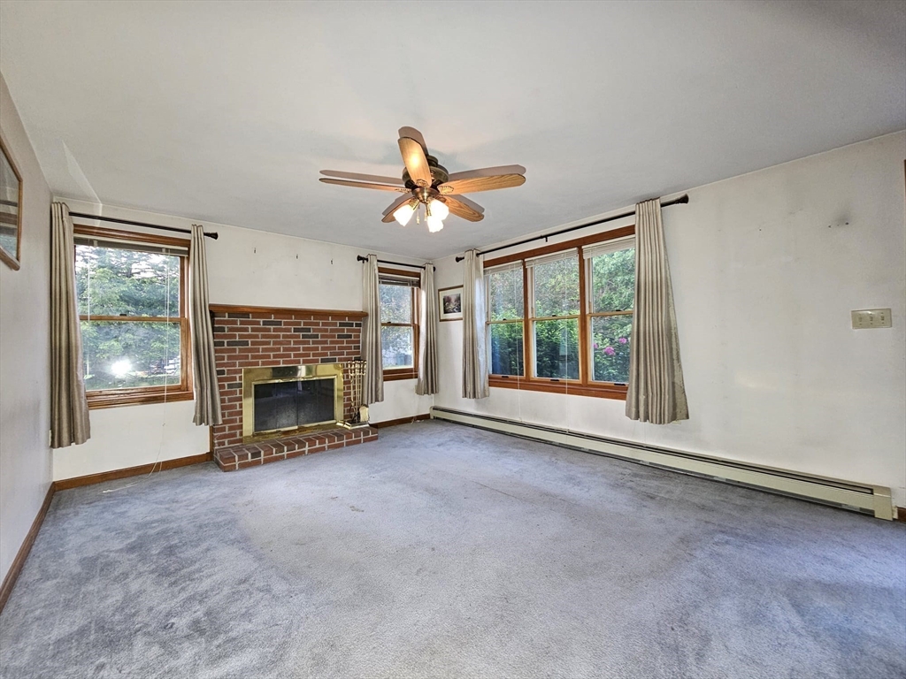 4 Tenney Rd