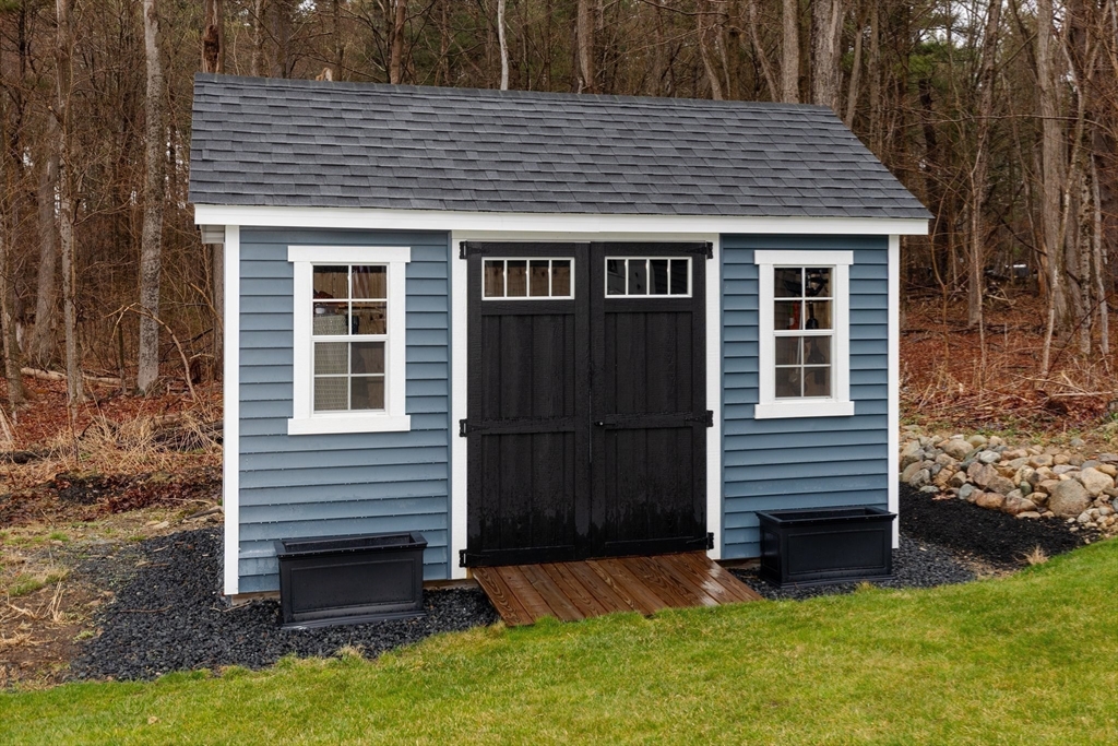 11 Highland St, Easton, MA Photo #37