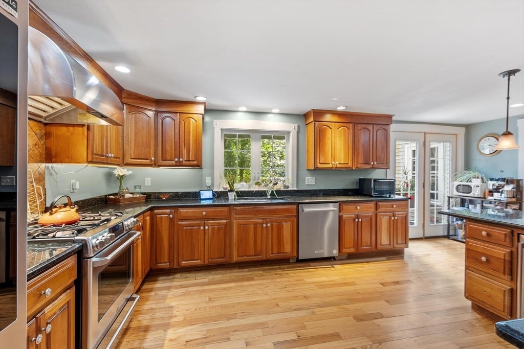 287 Northfield Rd, Lunenburg, MA Photo #22