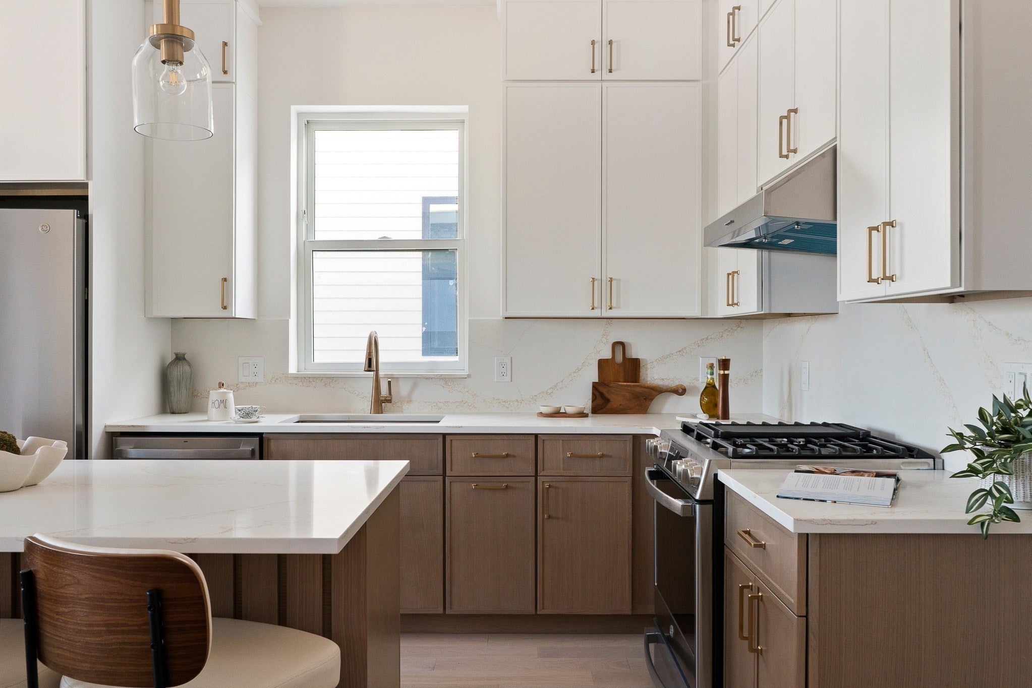 28A Swan Avenue PH