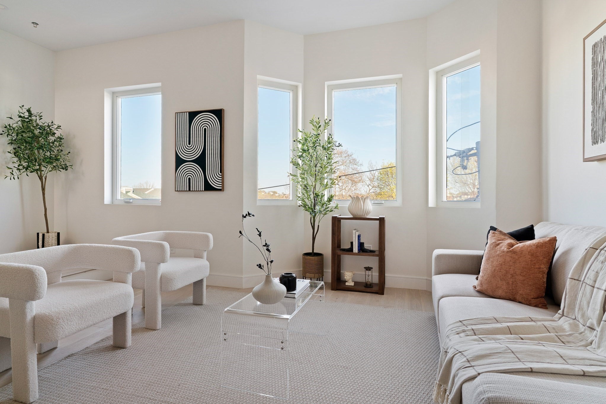 28A Swan Avenue PH