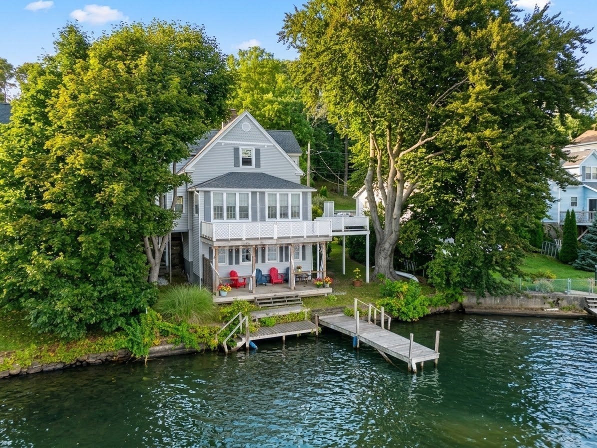 Photo of 37 Proctor St, Worcester, MA