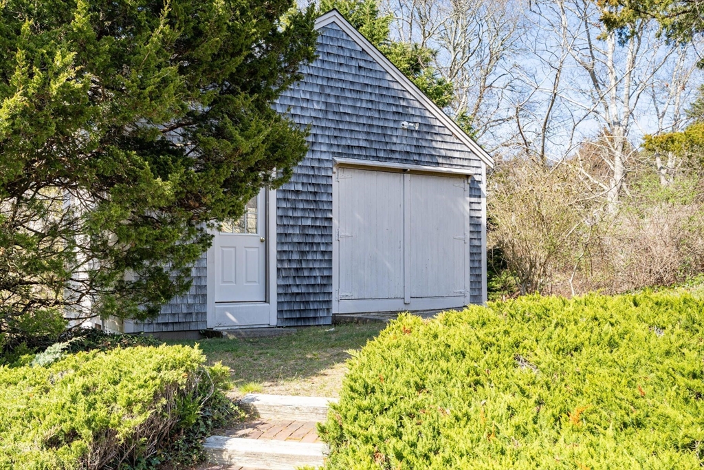 60 Gibson Road
