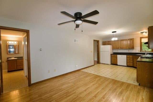 21 Pleasant St #B, Merrimac, MA Photo #5