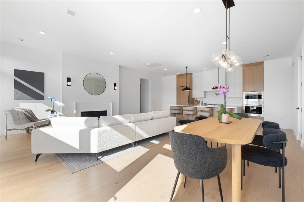 14 Green Street PH1