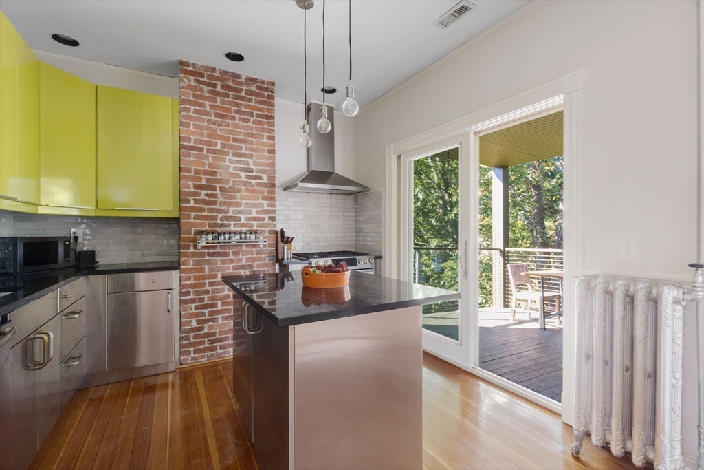 33 Stanton Rd 3