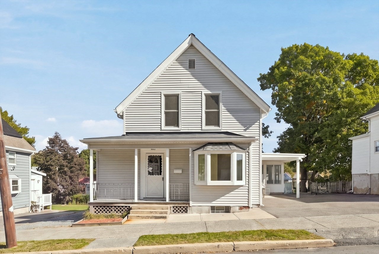 58 Webster St