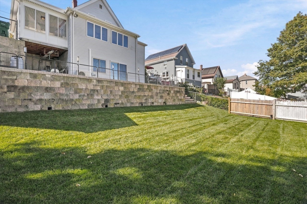 58 Webster St, Lynn, MA Photo #38