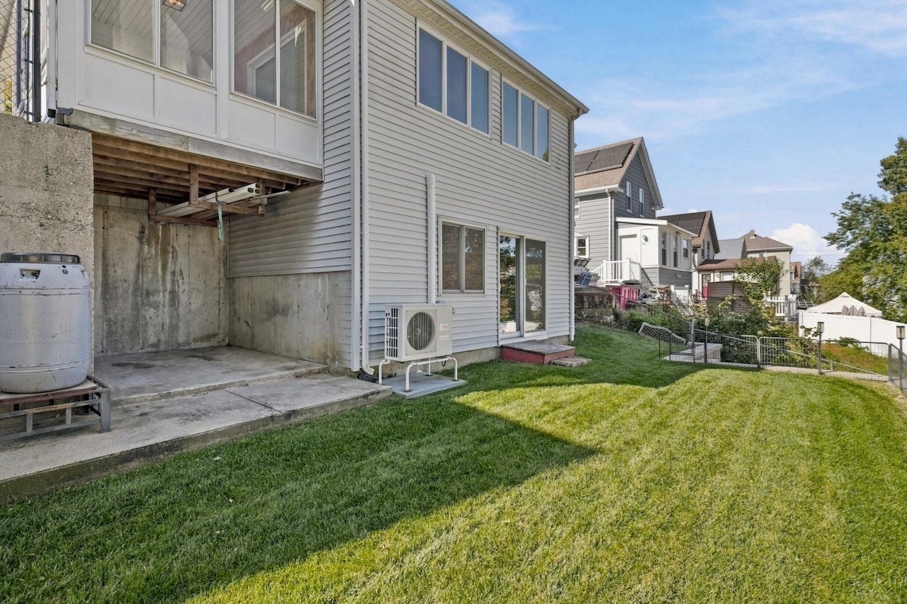 58 Webster St, Lynn, MA Photo #36