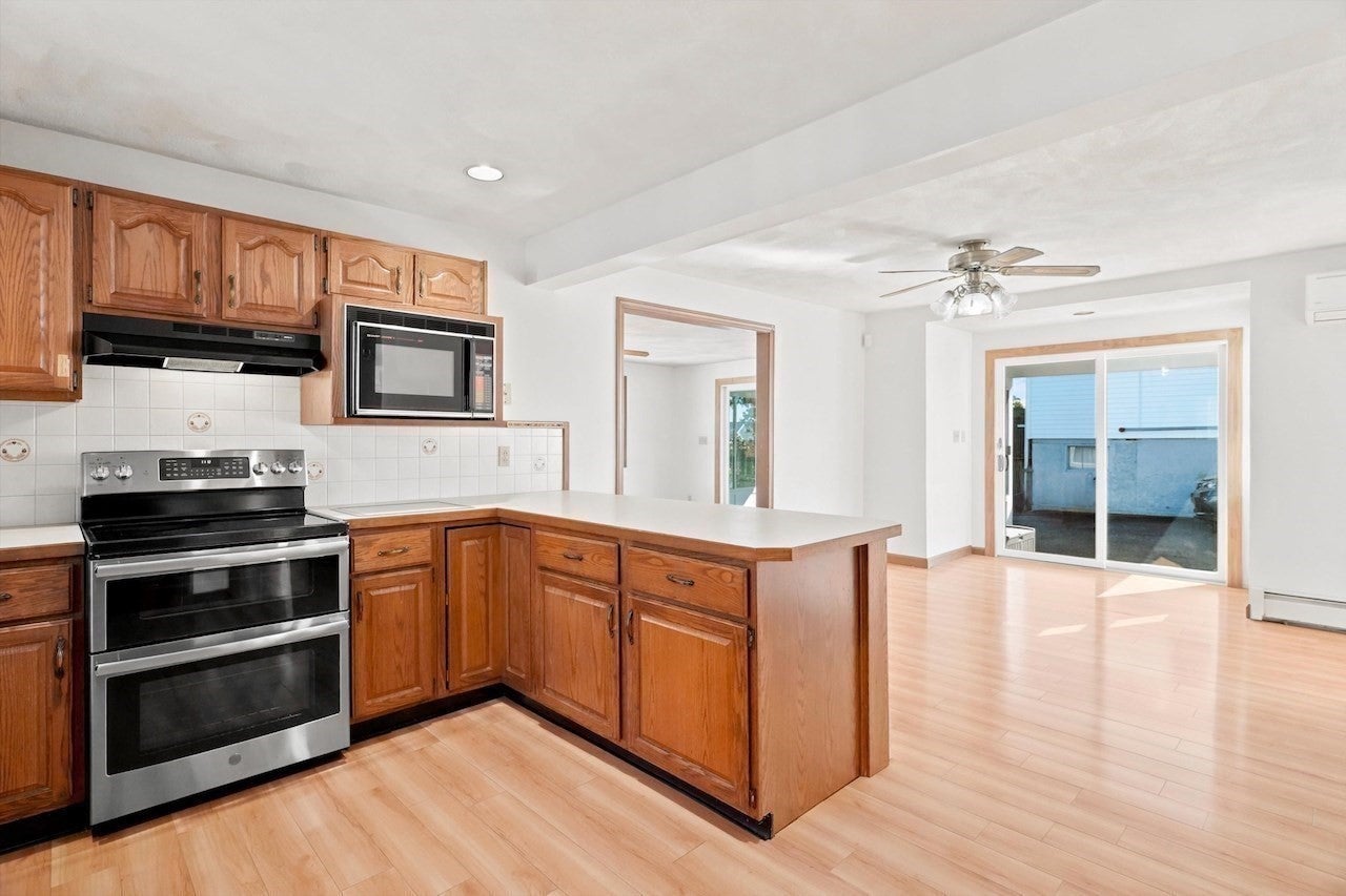 58 Webster St, Lynn, MA Photo #14