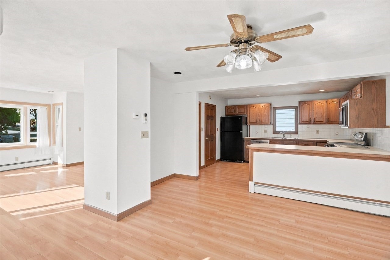 58 Webster St, Lynn, MA Photo #11