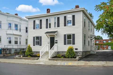 45 Bodwell St Lawrence MA 01841
