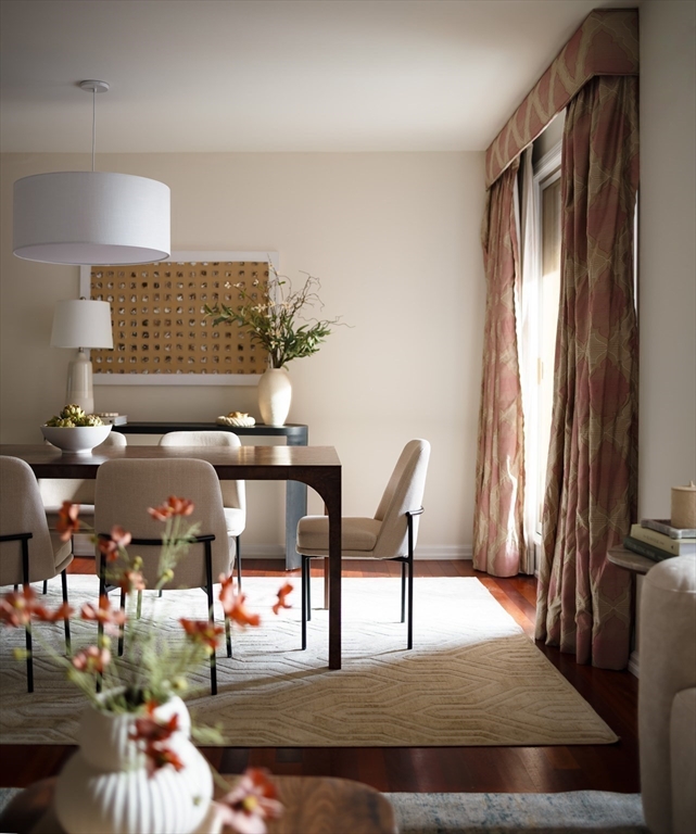 10 Rogers Street 606