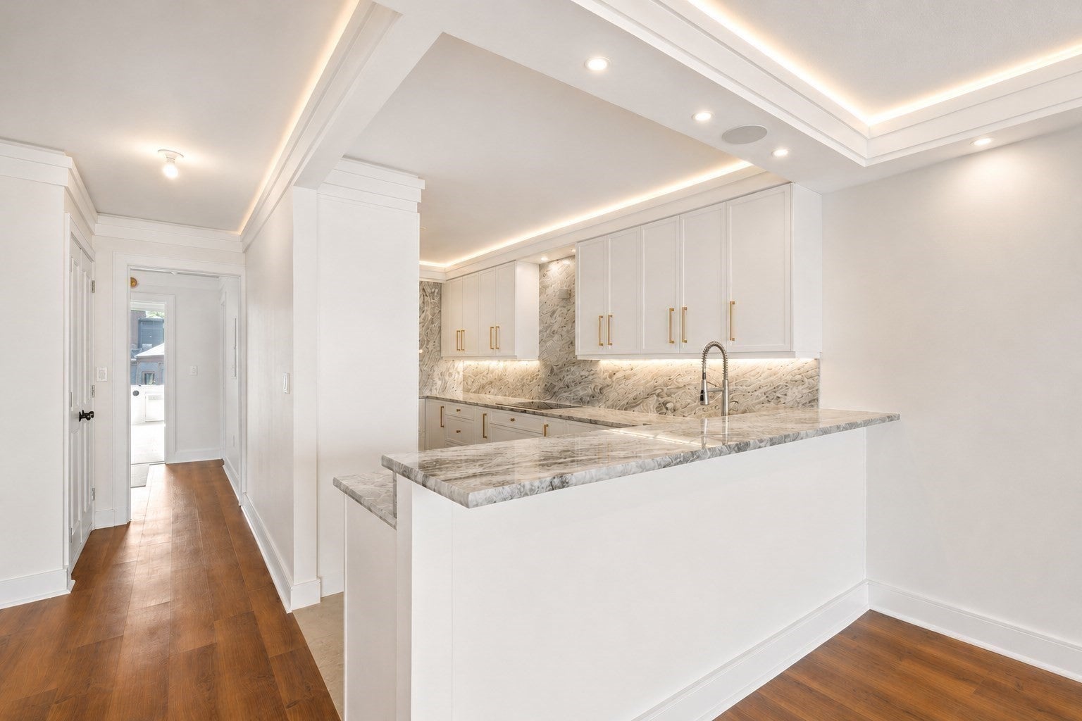 330 Beacon St 65/66