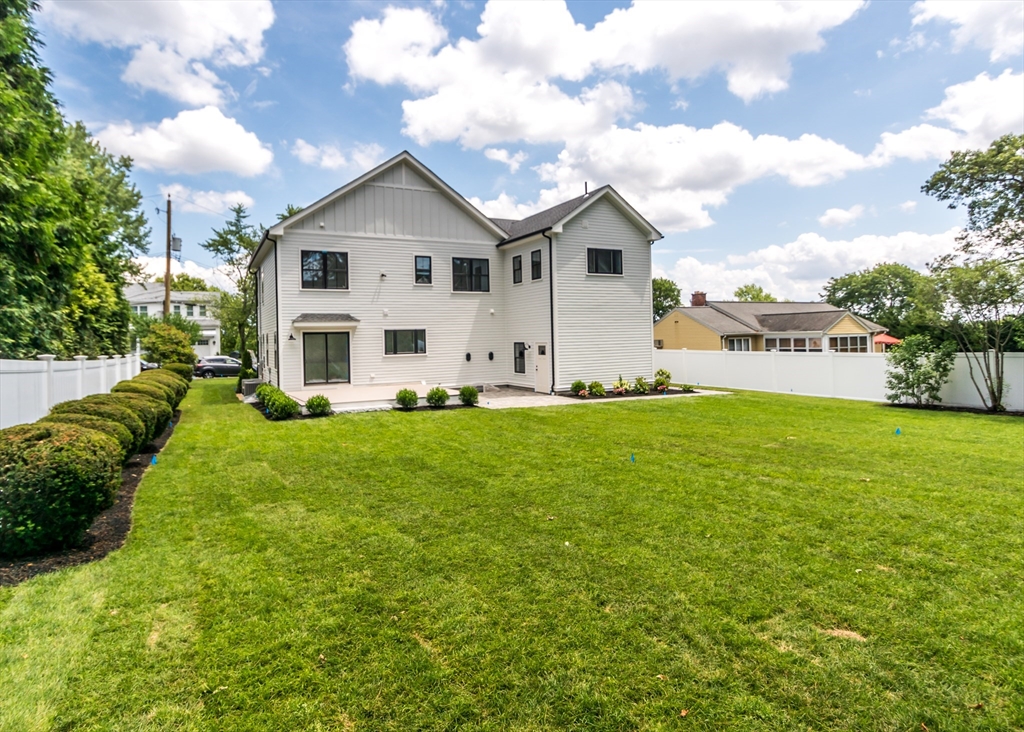 155 Marguerite Avenue