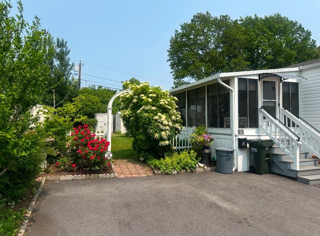53 Tucker Terrace