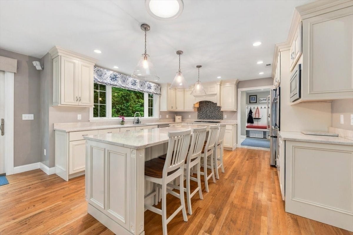 24 Whitcomb Avenue, Hingham, MA, 24 Whitcomb Avenue, Hingham, MA Photo #3