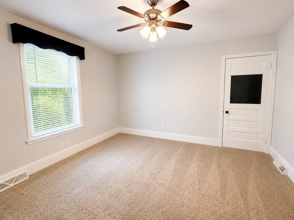 35 Beach St #A, Millbury, MA, 35 Beach St #A, Millbury, MA Photo #9