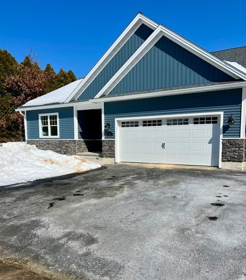 19 Nicols Way 19 Easthampton MA 01027