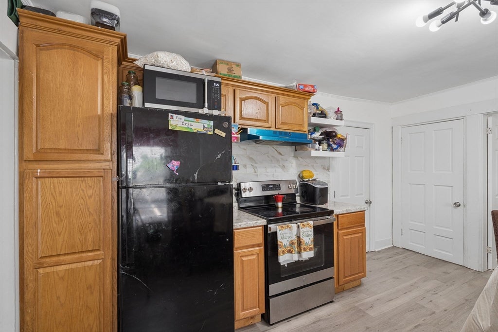 323 Rollstone St, Fitchburg, MA, 323 Rollstone St, Fitchburg, MA Photo #12