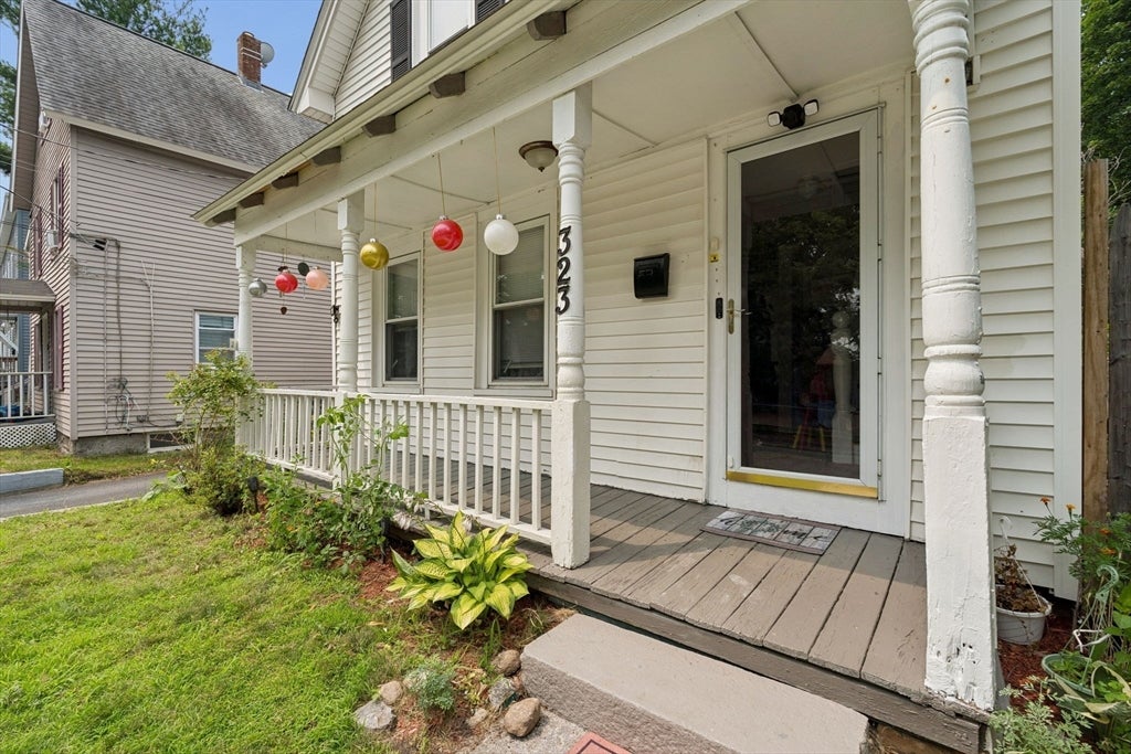 323 Rollstone St, Fitchburg, MA, 323 Rollstone St, Fitchburg, MA Photo #5