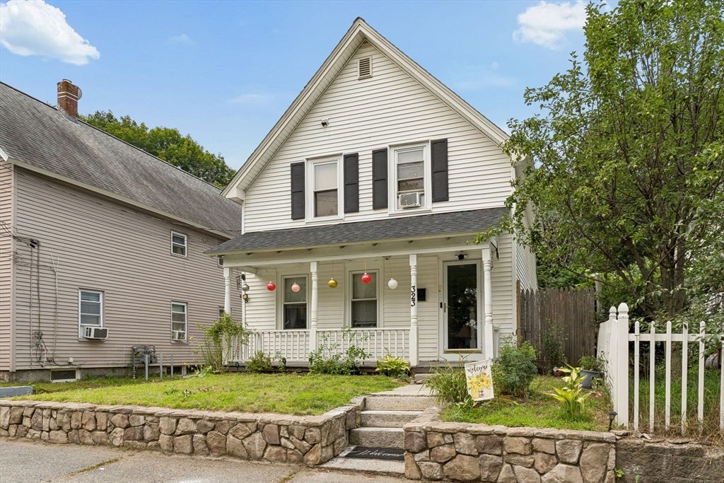 323 Rollstone St, Fitchburg, MA, 323 Rollstone St, Fitchburg, MA Photo #2