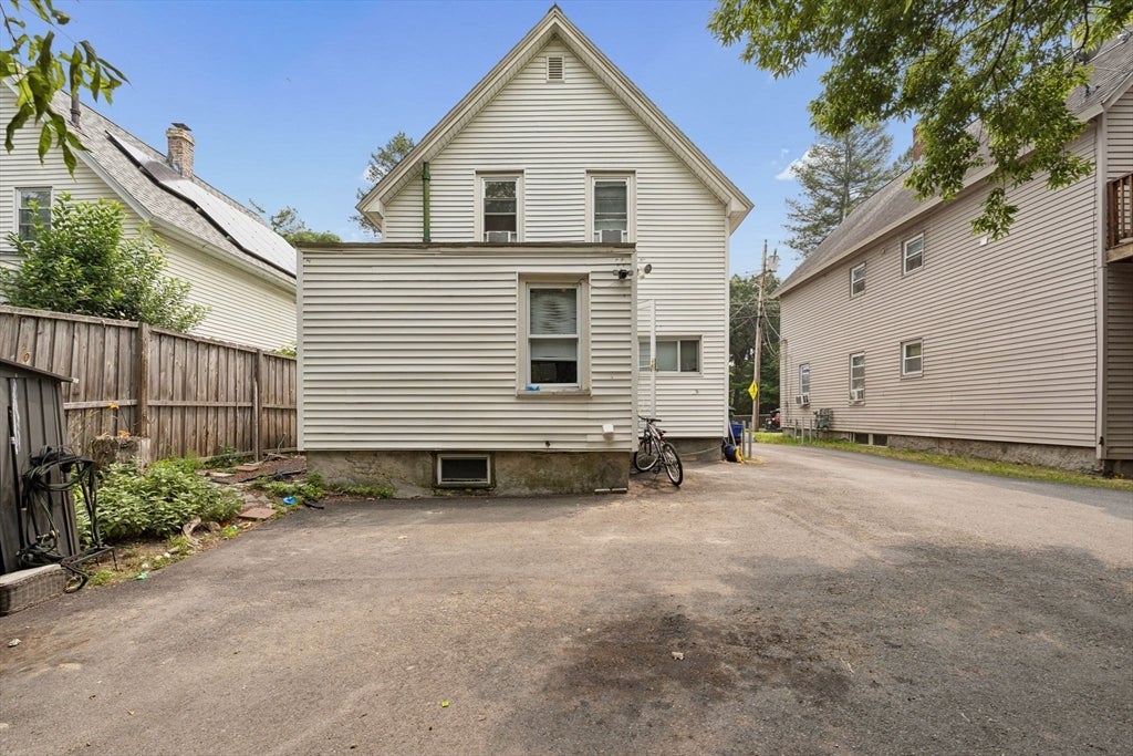 323 Rollstone St, Fitchburg, MA, 323 Rollstone St, Fitchburg, MA Photo #30