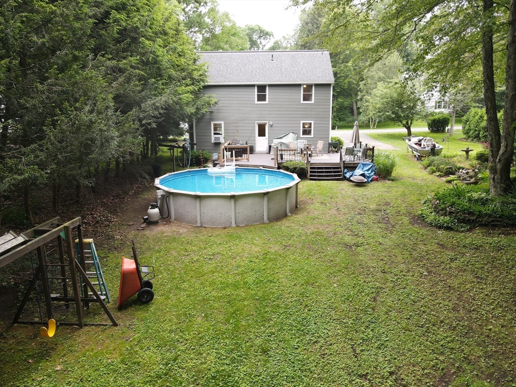 28 Randall Wood Dr