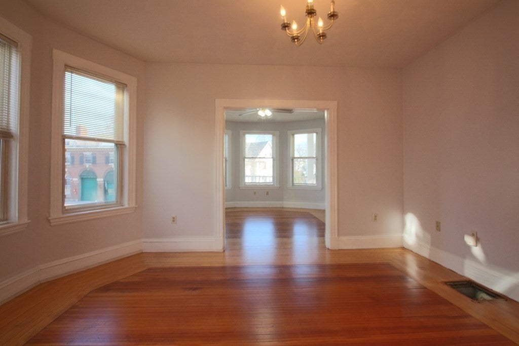 420 Essex St #2, Salem, MA, 420 Essex St #2, Salem, MA Photo #10