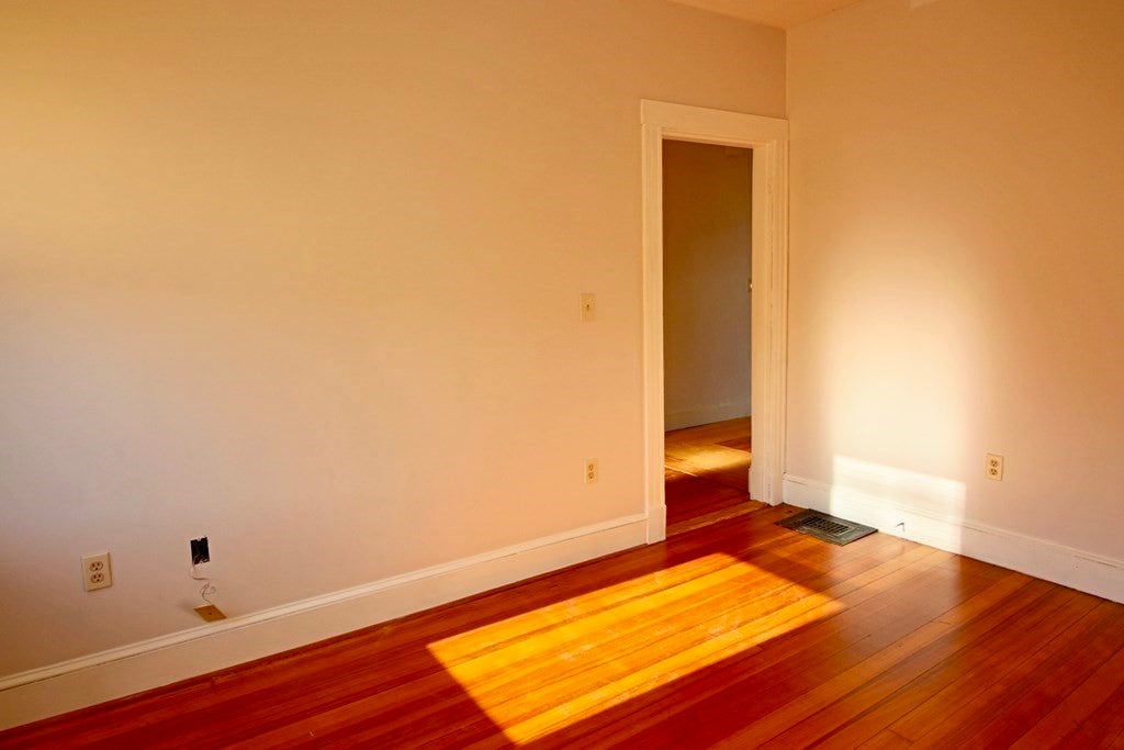 420 Essex St #2, Salem, MA, 420 Essex St #2, Salem, MA Photo #16
