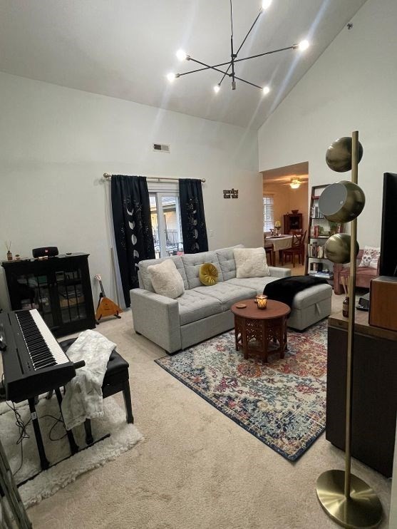 84 Tennis Plaza Rd 58