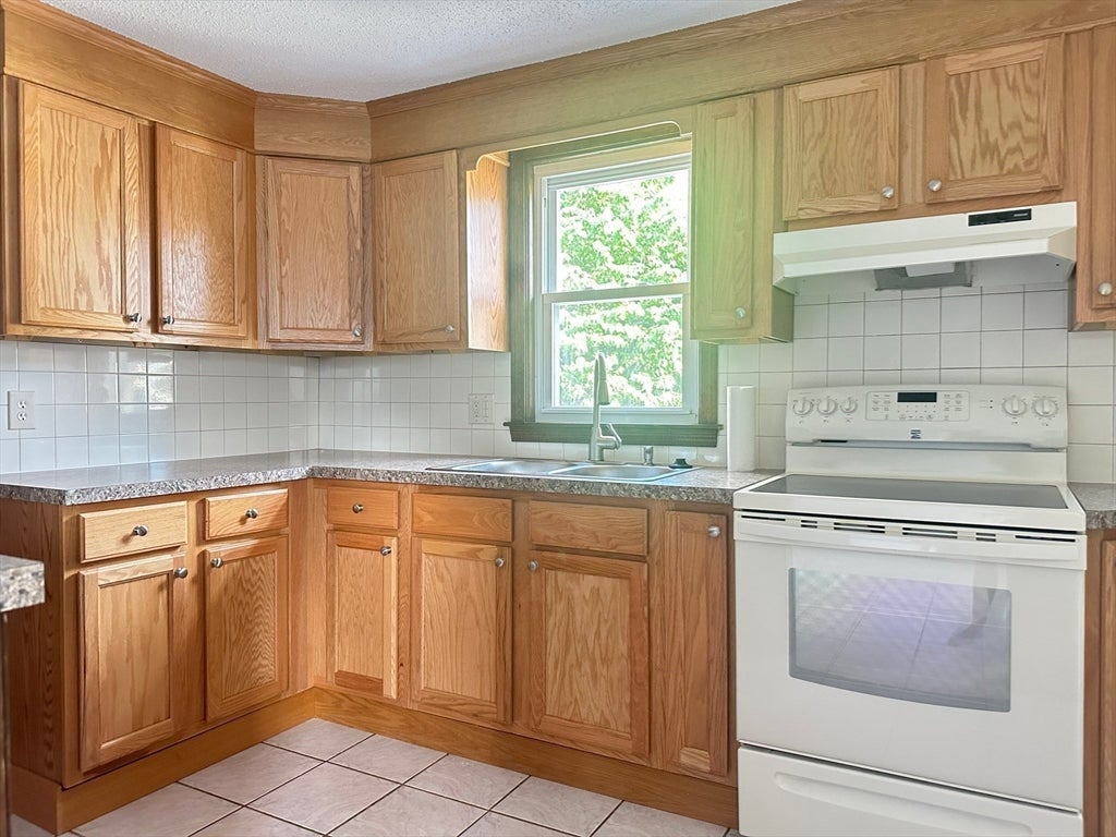 26-28 Birch St