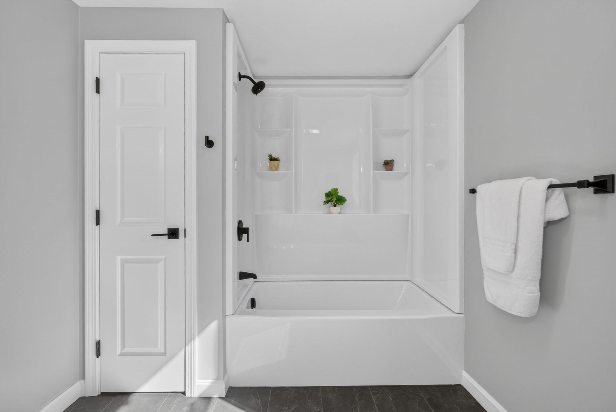 8 Reid St, Raynham, MA Photo #30