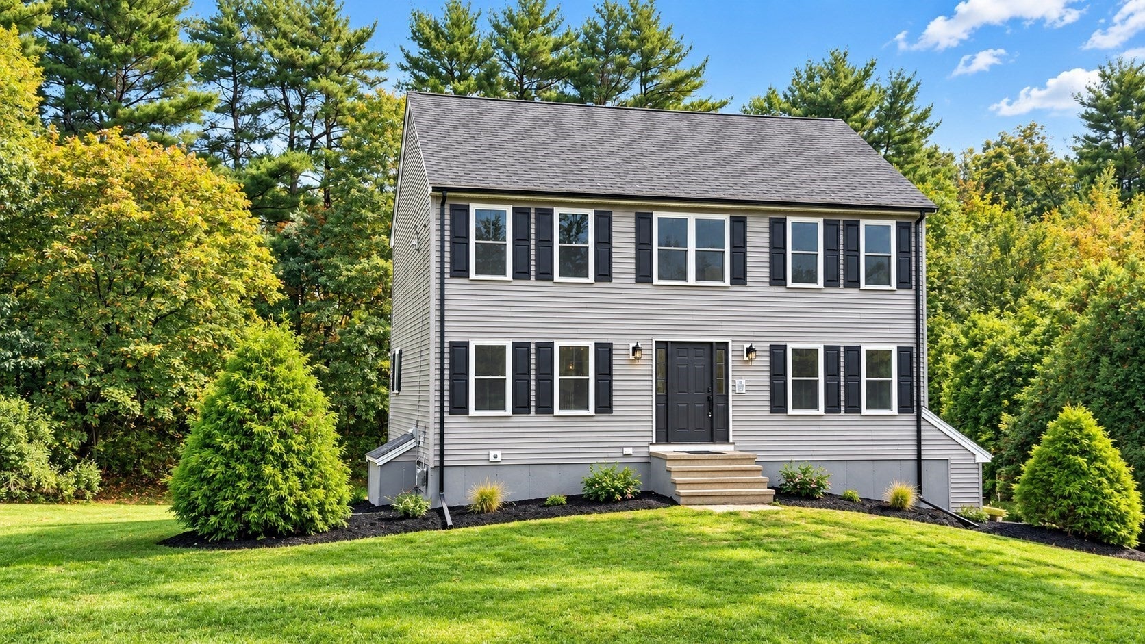 8 Reid St, Raynham, MA Photo #3