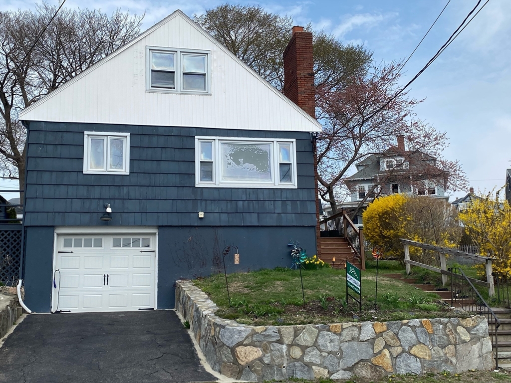 56 Little Nahant Rd
