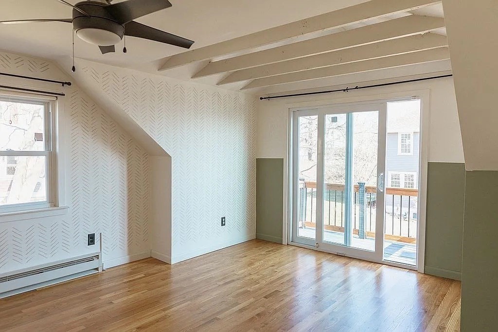 56 Little Nahant Rd