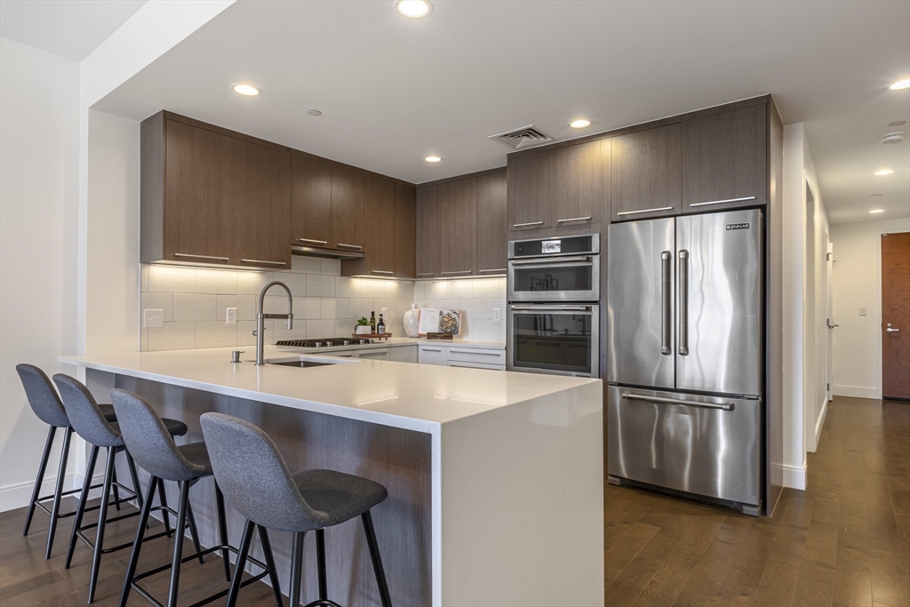 150 Dorchester Ave U412