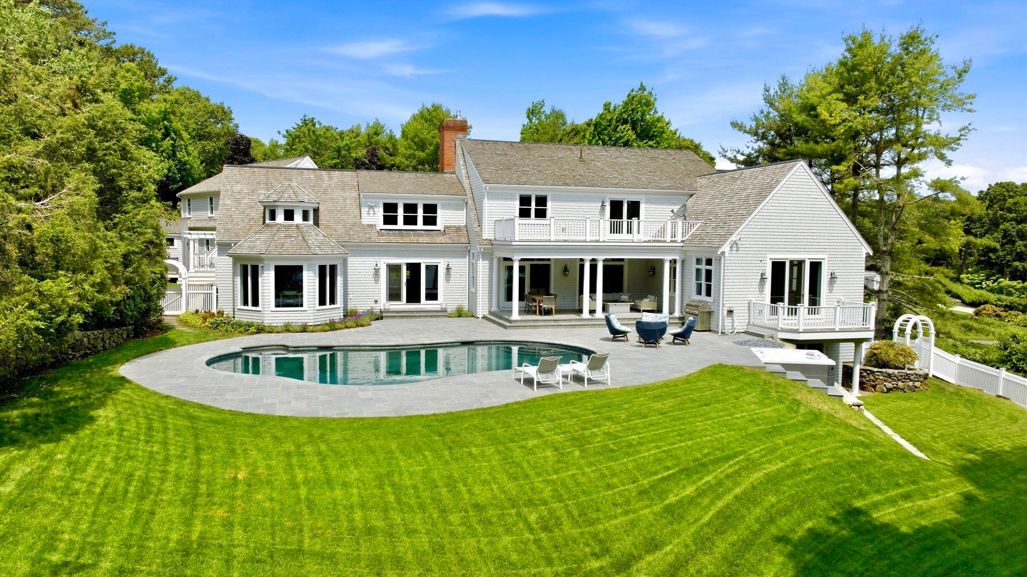 375 Baxters Neck Rd